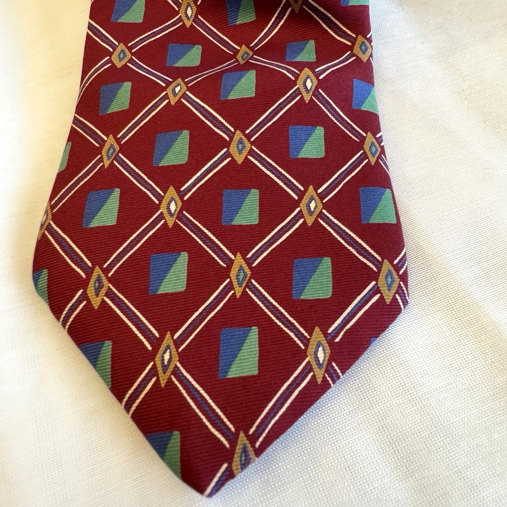 Lands End Silk Necktie Red Green Blue Geometric Diamond Print Tie Long 62" USA - Picture 3 of 9